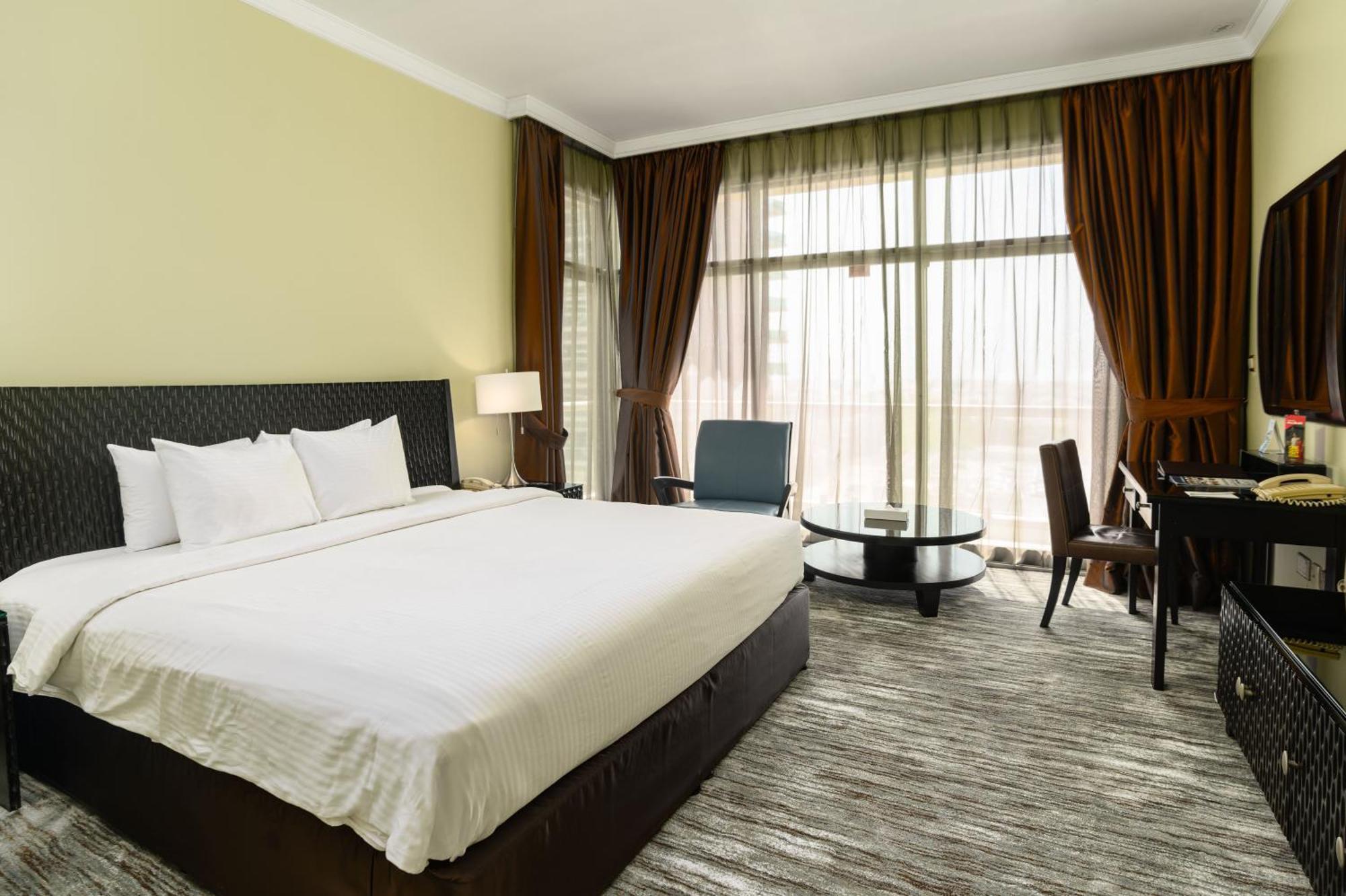 Oryx Hotel Abu Dhabi Ngoại thất bức ảnh